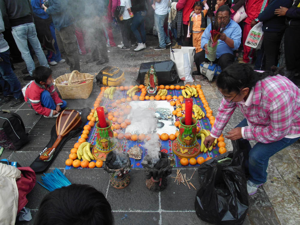 Opfergaben f&uuml;r die Jungfrau - 
jakob.beckeling@yahoo.com