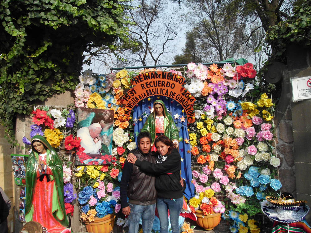 Devotion, Folklore und ein Bisschen Ablenkung am Tepeyac -- 
jakob.beckeling@yahoo.com