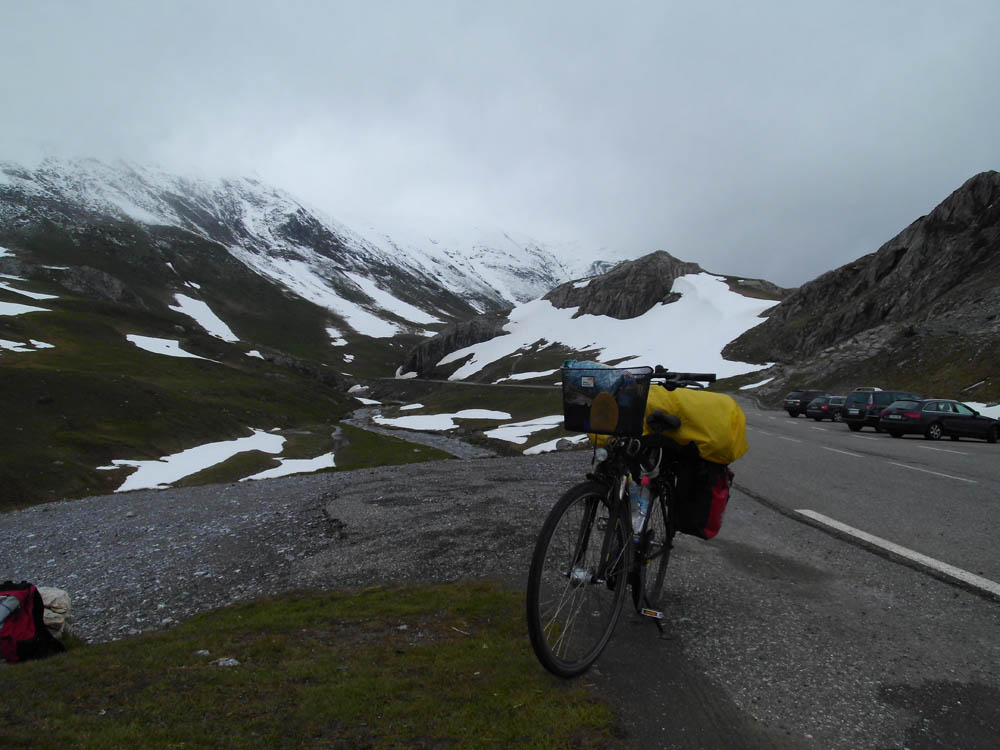 In den Pyren&auml;en - 
jakob.beckeling@yahoo.com