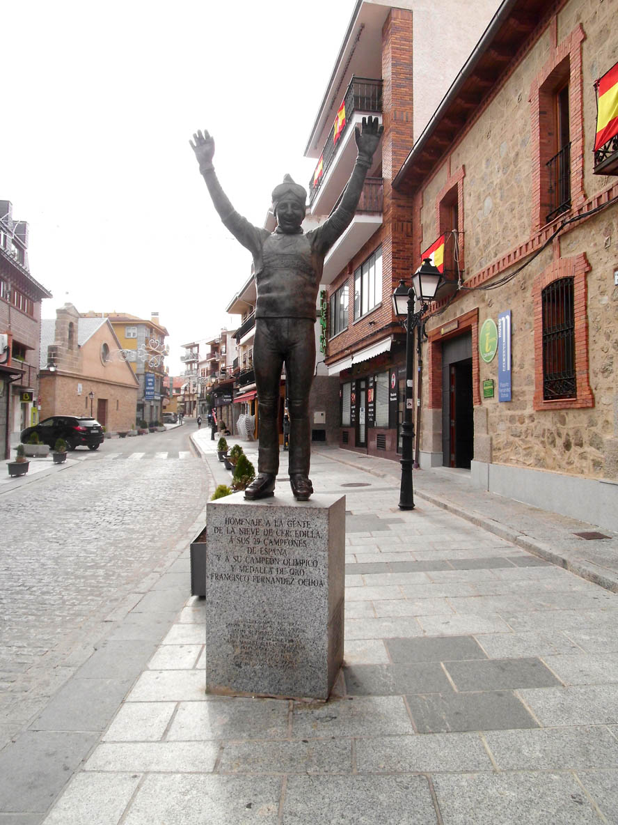 Denkmal "Ochoa" Cercedilla -- 
www.jakob-beckeling.net 